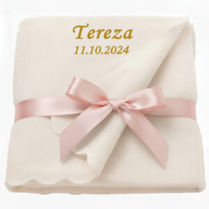 Personalizirana deka sa imenom i datumom za poklon zlatno