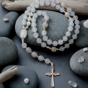 Personalizirana krunica s imenom bijela