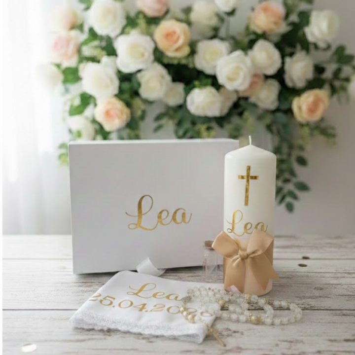 Personalizirani poklon set za krštenje bijela kutija i zlatni tisak